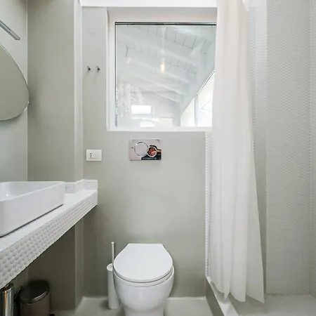 The Boutique - The Ultimate Design Experience Apartment *